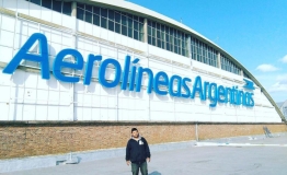 Letra corpórea de acrílico aerolíneas